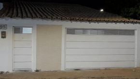 Casa 2 QUARTOS, SALA, GARAGEM, COZINHA